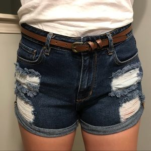 Dark wash ripped Bullhead shorts
